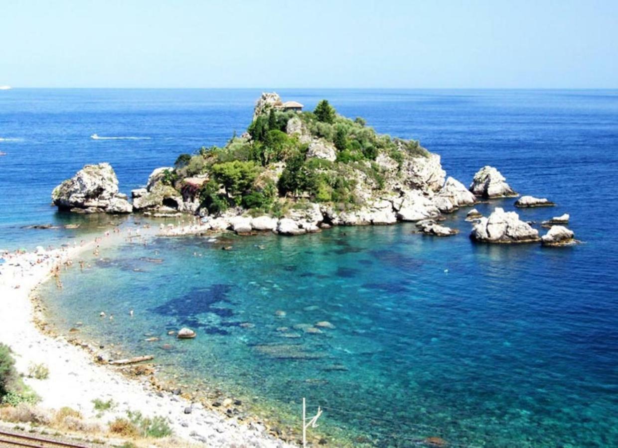 Sky Blue Dreams Holiday Home Катания Экстерьер фото